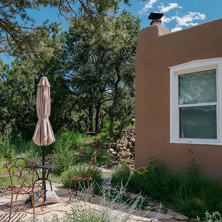 Tesuque Outpost Casita H Views In Holiday home
